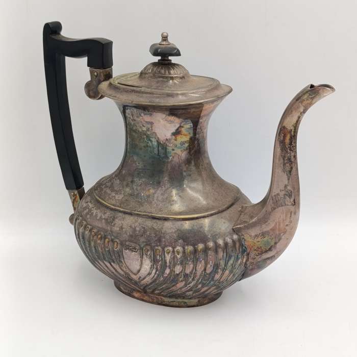 Vintage silverplated tea and coffee set - Viners of Sheffield