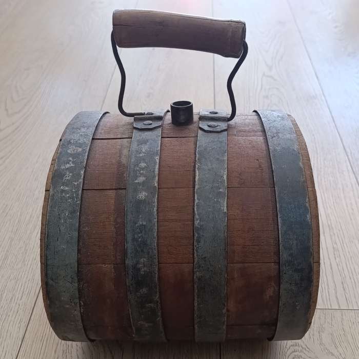 Antique ox-wagon voortrekkers wooden oval water barrel