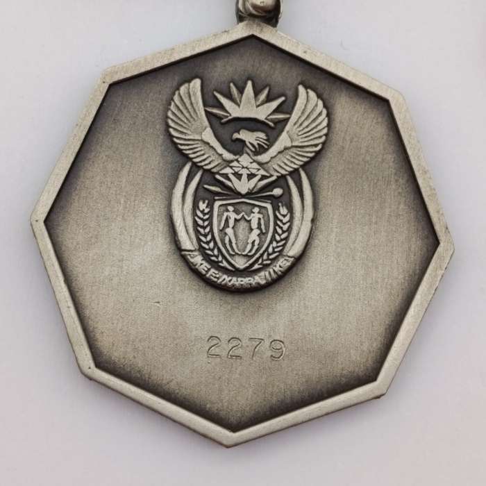 SANDF Tshumelo Ikatelaho medal plus miniature #2279