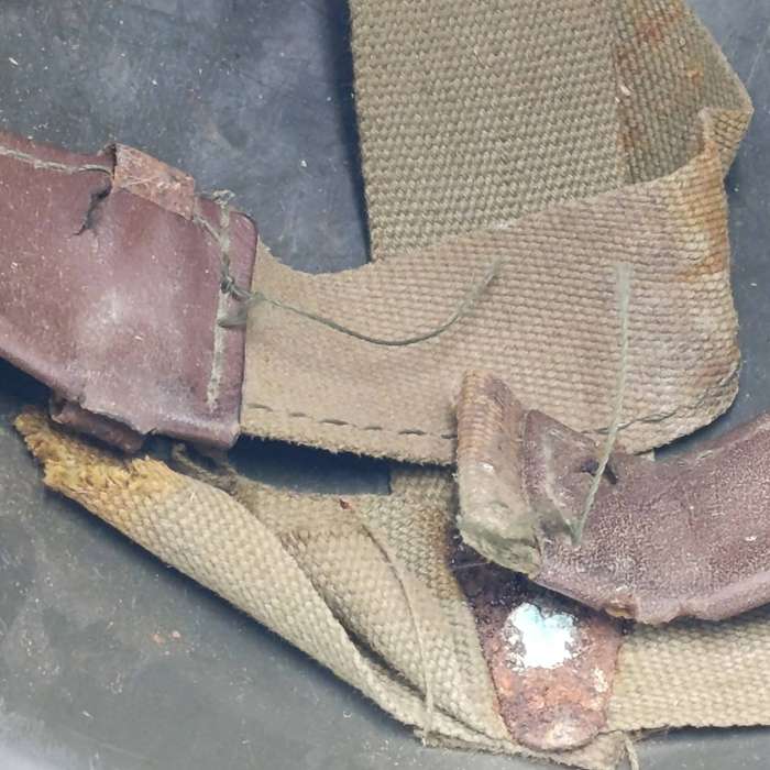 SADF Staaldak helmet - with inner