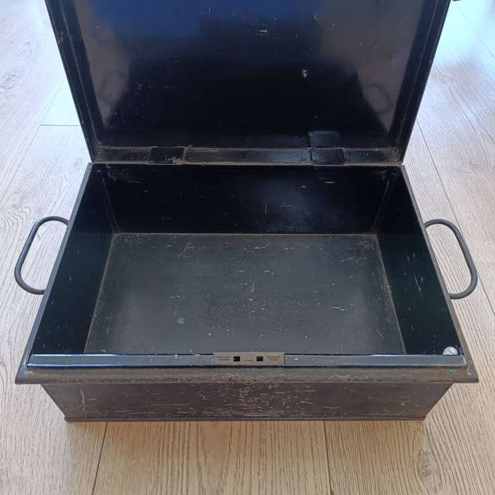 Victorian Pre-Boer War metal case of Colonel James Hayes-Sadler - He was made a knight commander