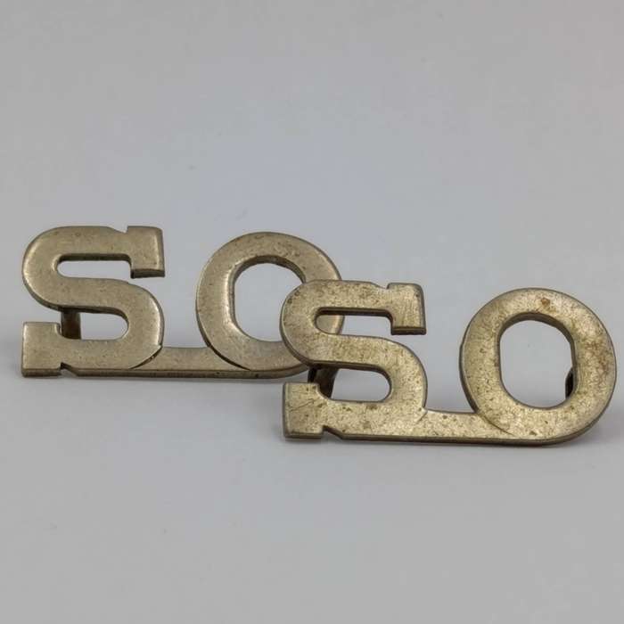 Pair of South African Cadet student officer shoulder titles