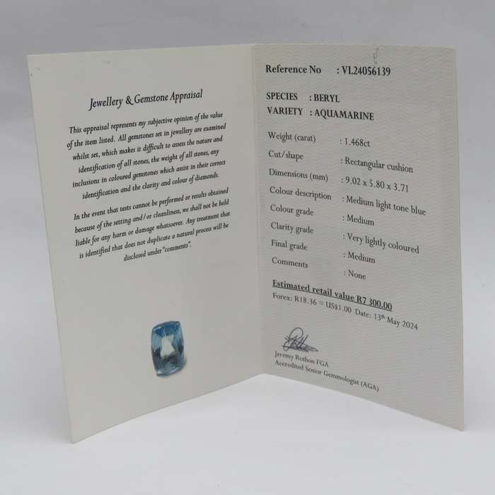 Rectangular Aquamarine of 1,468ct with GEMLAB certificate