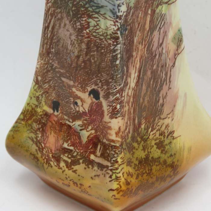 Vintage Royal Doulton Rustic England flower vase