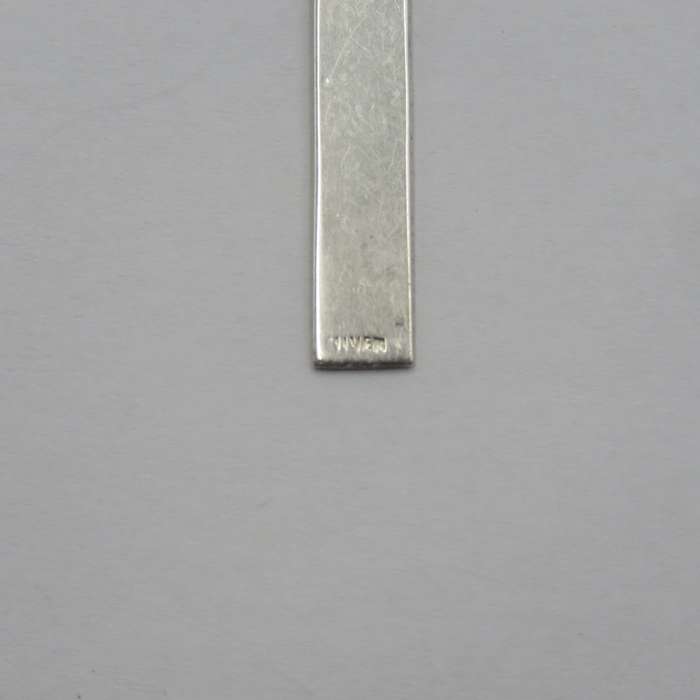 Vintage silver large cross pendant - weighs 3,2g