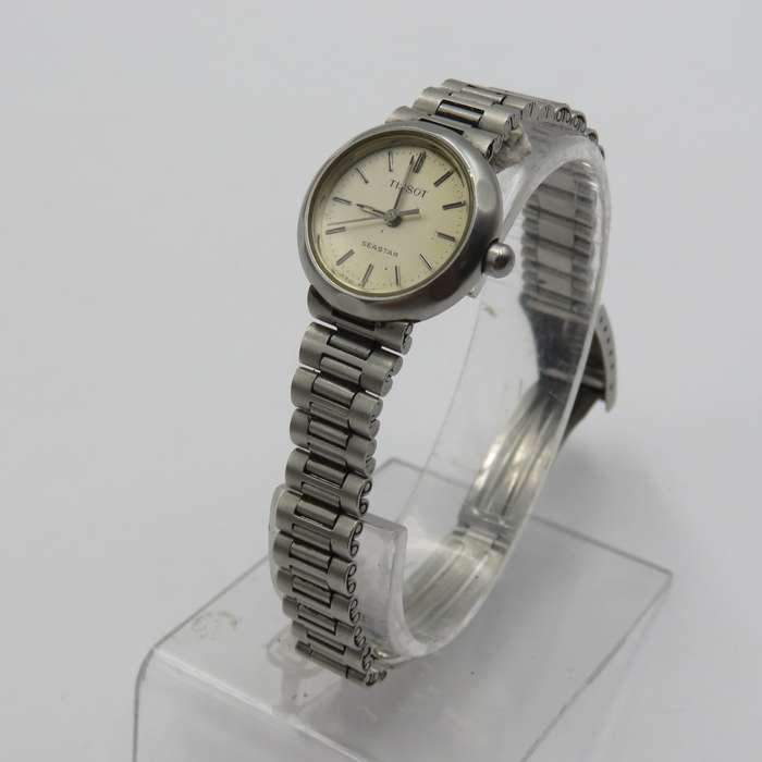 Vintage Tissot Seastar Quartz ladies watch