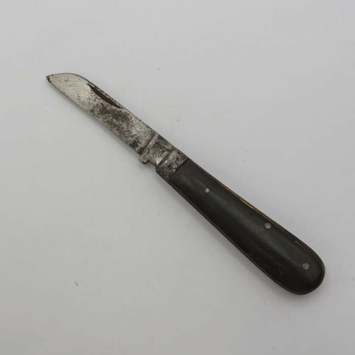 Vintage German Fernando Esser & CIA Solingen pocket knife with horn handle