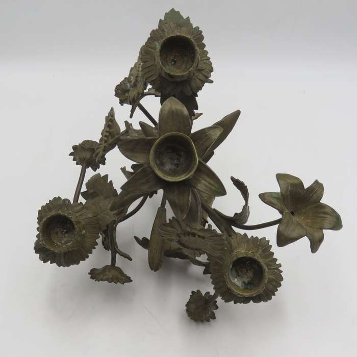 Vintage brass flower bouquet candle holder