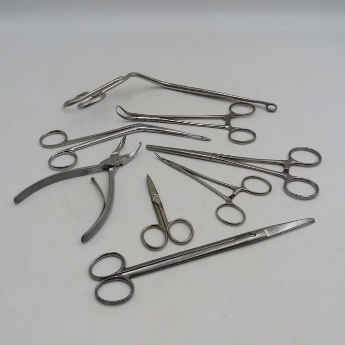 Lot of 10 Dentist and Doctors Tools - Stainless steel