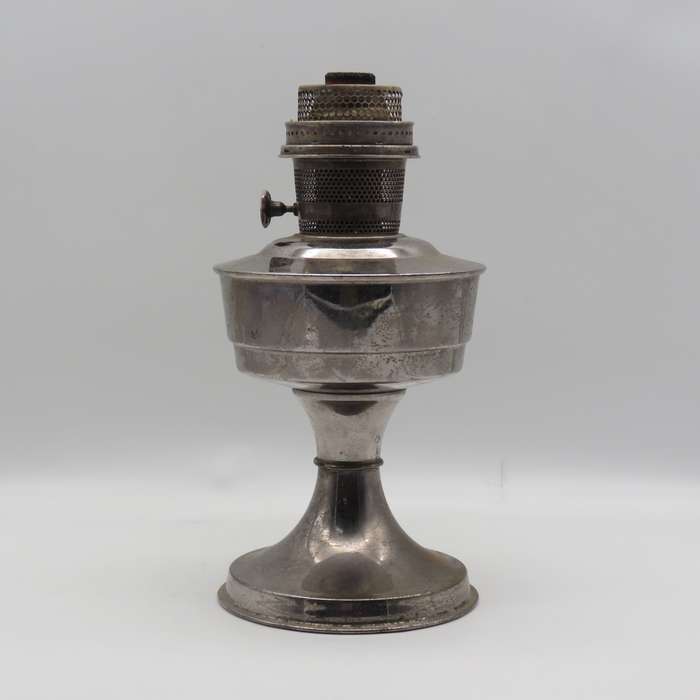 Vintage Aladdin No:23 Paraffin lamp with glass funnel