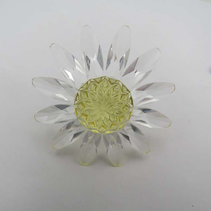 Swarovski SCS big daisy with 43 small daisies - In presentation box