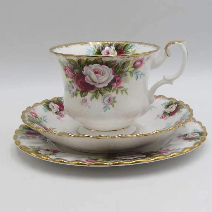 Vintage Royal Albert Celebration trio - side plate incorrectly marked with Cottage Garden pattern