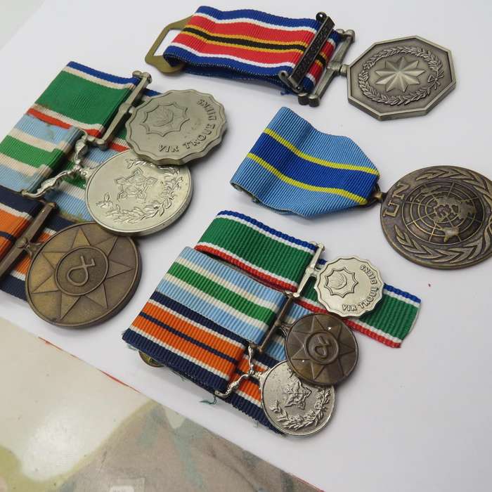 Set of 5 SA Army medals including UN peace medal and Tshumelo Ikatelaho with peace support clasp