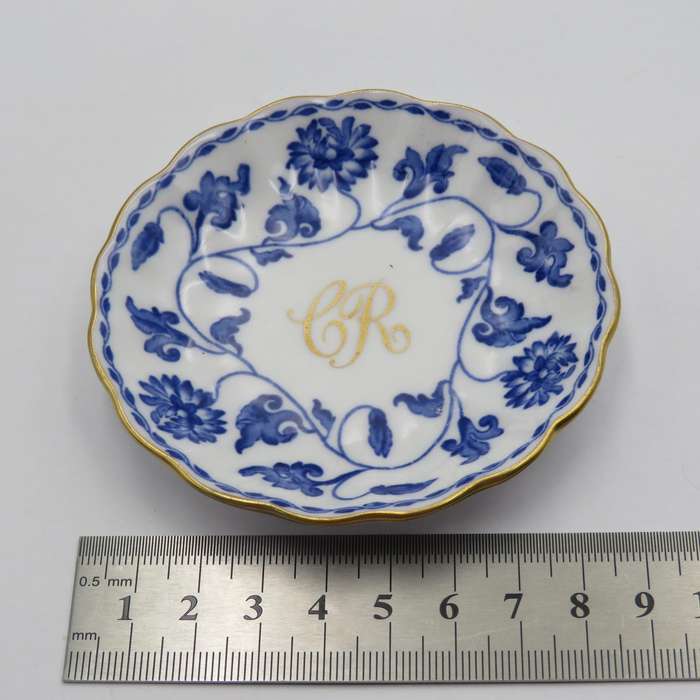 Pair of Vintage Small Spode Colonel pattern mini plates with CR initials