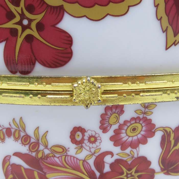 Vintage Hinged porcelain Jewellery / trinket egg on legs