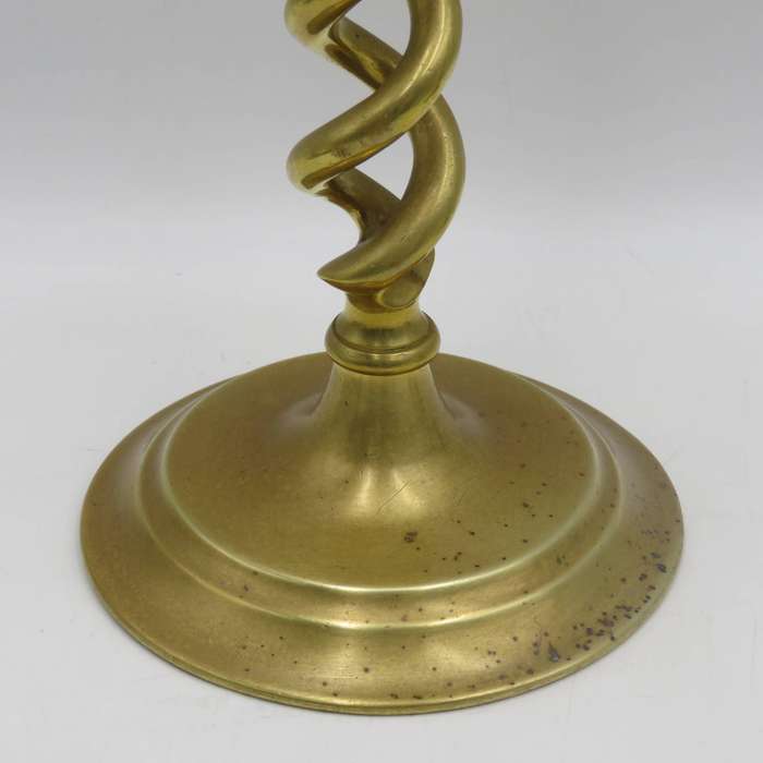 Pair of brass spiral candlesticks - Height 30cm