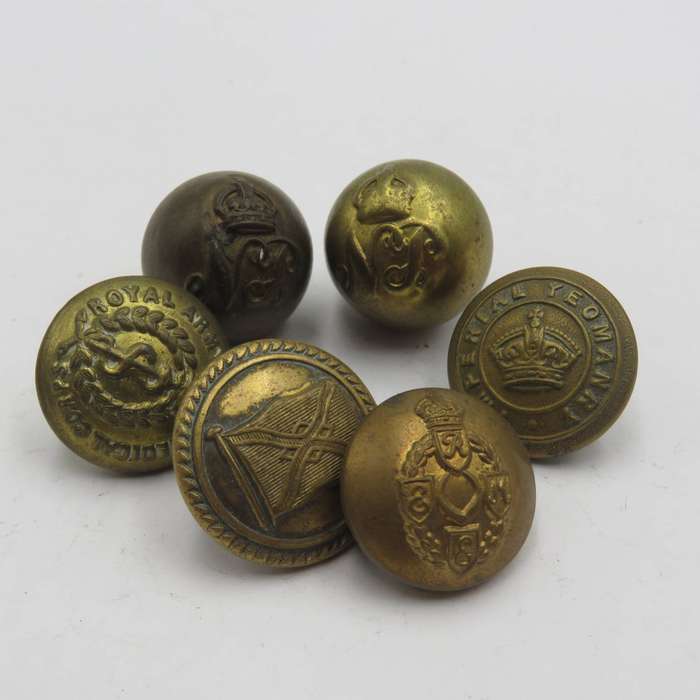 Lot of 15 Military uniform buttons - scarcer types
