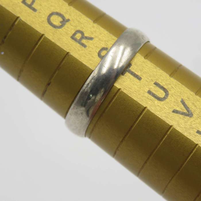 Sterling silver band ring - no stones - weighs 1.7g - size S