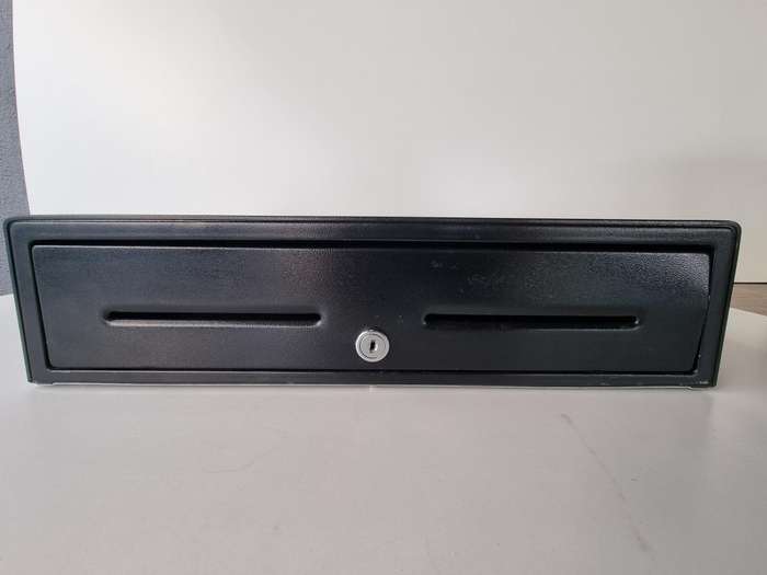 Cash drawer