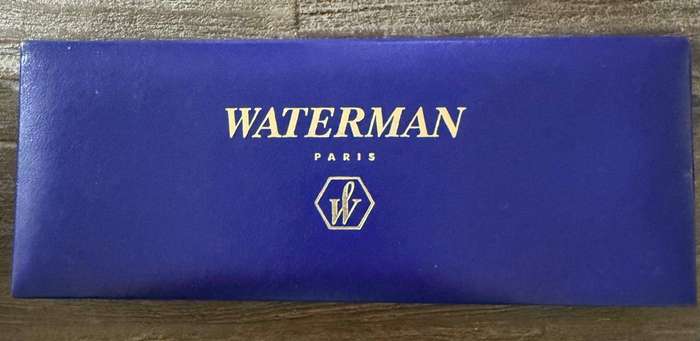 Waterman Expert Ballpoint Pen, metallic blue stripe pattern with Chrome Trim, Medium Tip, Blue Ink
