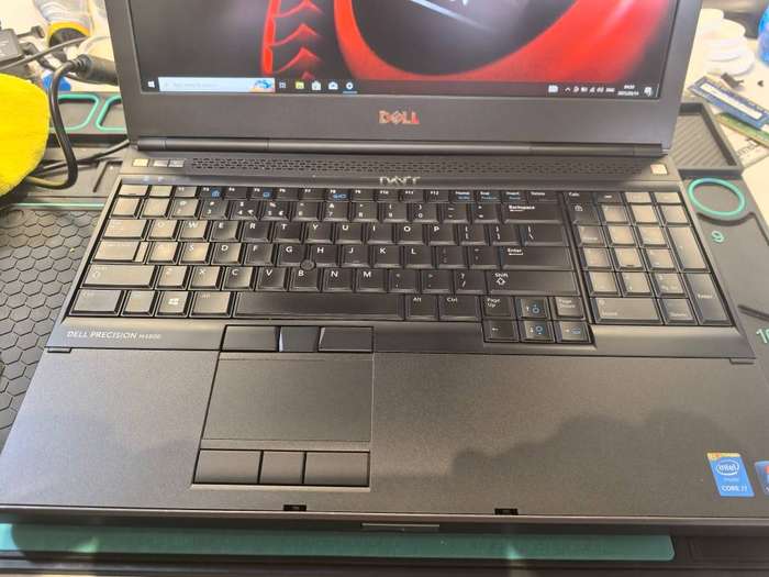 DELL PRECISION M4800, i7-4810MQ, 16GB RAM, 256GB SSD, FHD, AMD FIREPRO R9 M200X