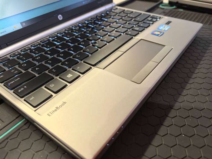 HP ELITEBOOK 2170P, i5-3427U, 8GB RAM, 500GB HDD, backlit keyboard