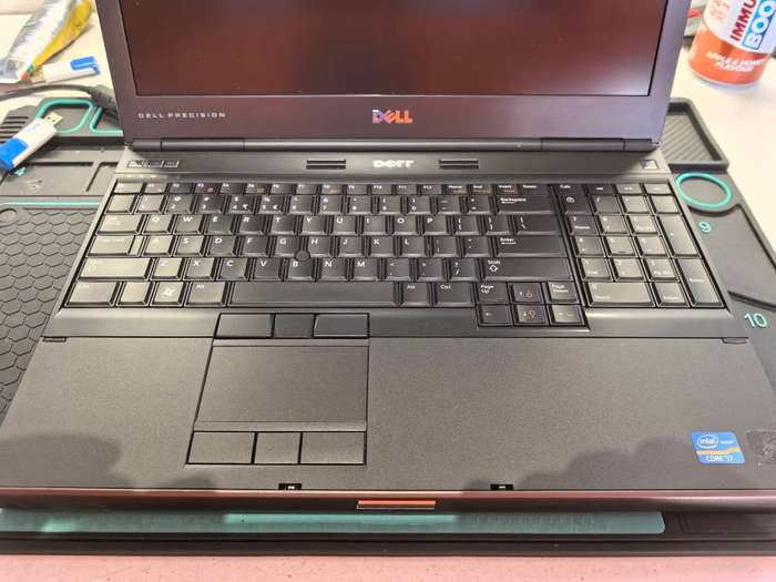 Dell Precision M4600, i7-2760QM, 8GB RAM, 256GB SSD, FHD, AMD FirePro M5950, Windows 10