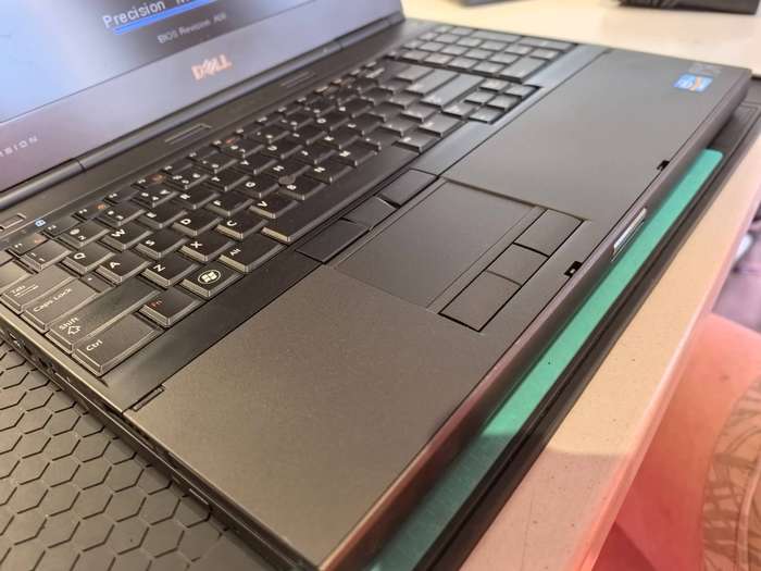 Dell Precision M4600, i7-2760QM, 8GB RAM, 256GB SSD, FHD, AMD FirePro M5950, Windows 10
