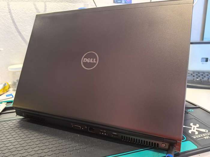 Dell Precision M4600, i7-2760QM, 8GB RAM, 256GB SSD, FHD, AMD FirePro M5950, Windows 10