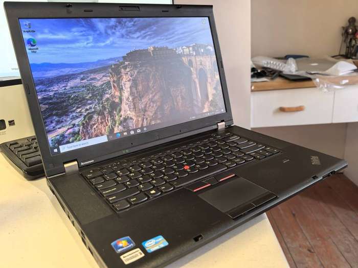 LENOVO THINKPAD T530, i5-2520M, 8GB RAM, 500GB HDD, DVD