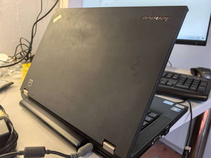 LATE ENTRY-LENOVO THINKPAD T420, i5-2520M, 4GB RAM, 500GB HDD, DVD, HD