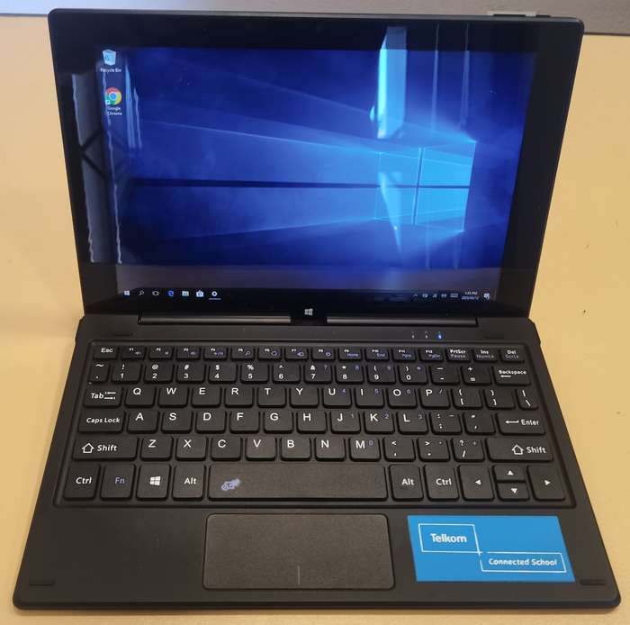 Mecer Xpress Executive A105c - Intel Atom x5-28350 @1.44GHz - 2GB RAM - 32GB HDD - Intel HD Graphics