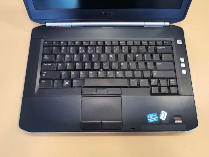 Dell Latitude n Series - Intel Core i3-2350M @ 2.30GHz - 4GB RAM - 500GB HDD - Brand New Battery