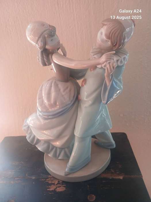 Lladro figurine "Masquerade Ball"