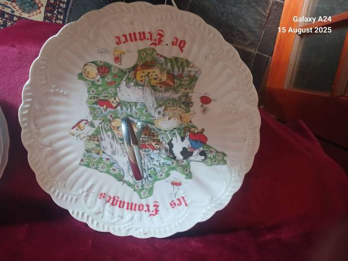 4x P. Pastaud Limoges side plates and cheese plate.