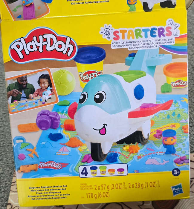 Play Doh Airplane Explorer Starter set