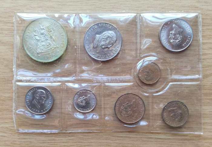 South Africa 1976 Silver One Rand UNC Coin Set.