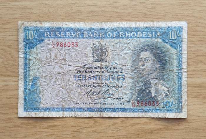 Rhodesia September 1968 Ten Shillings Bank Note.