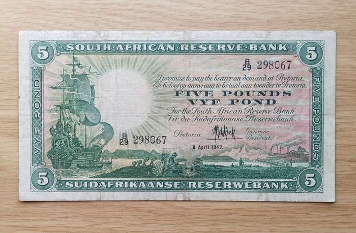 South African M.H. de Kock 8 April 1947 Old Five Pounds Bank Note. (067)