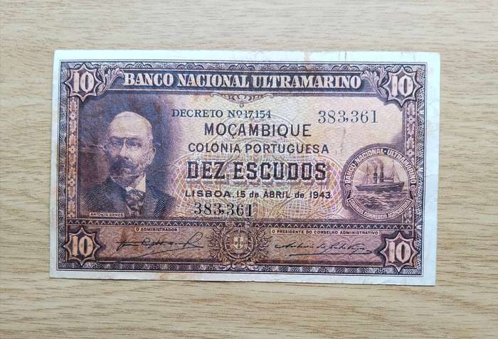 Mozambique Ultramarino 1943 Old 10 Escudos Bank Note.