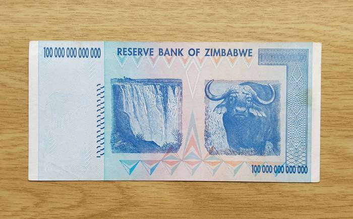 Zimbabwe One Hundred Trillion Dollars Bank Note.. ( 799)