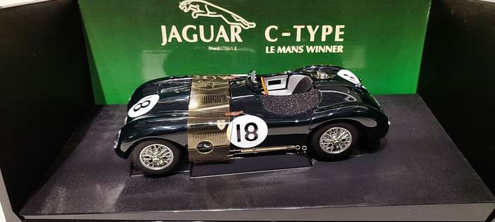 **Mint/Boxed** 1/18 AutoArt Racing Division Jaguar C Type LeMans Winner 1953 Racing Green (85387)