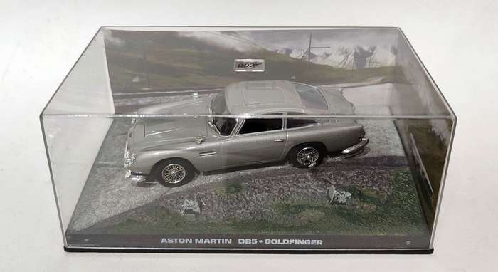 **PRE-LOVED**007 James Bond Collection** 1/43 (UH) Aston Martin DB5 Goldfinger version 2