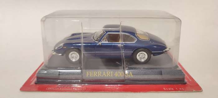**NEW/Sealed** 1/43 Altaya/Hachette Ferrari 400 SA Blue (damaged base)