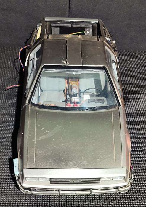 *Pre-loved/incomplete* Large-Scale Eaglemoss 1/8 Back to the Future Delorean
