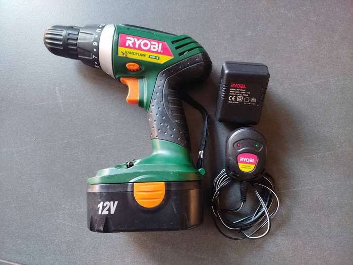 Ryobi 12V Cordless Driver Drill (HCD-12) - Battery & Charger Included