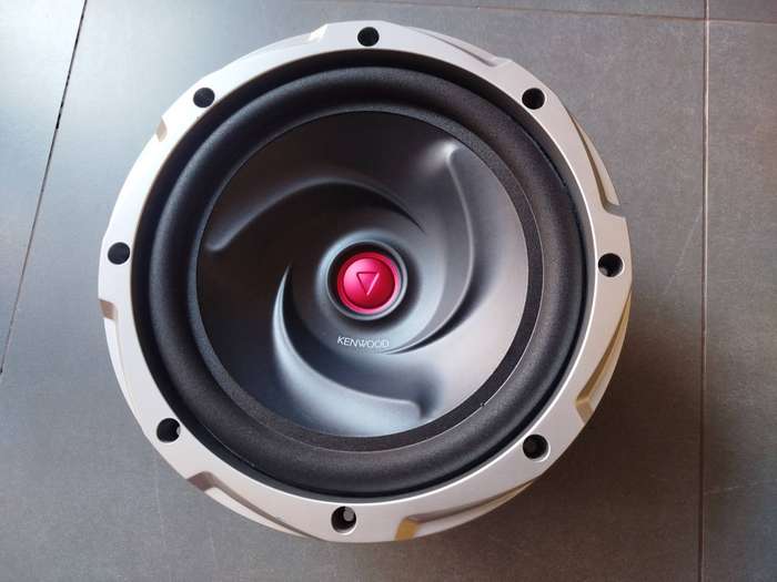 Kenwood 12" Subwoofer (KFC-W3009) - Excellent Condition