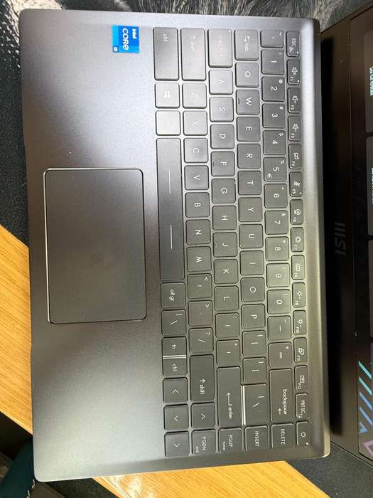 MSI Modern 14 B11MOU - Intel i5-1155G7 @ 2.50GHZ - Going for R 12000 new