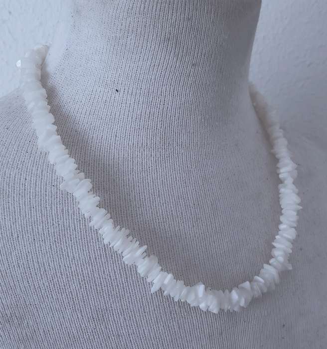 Vintage Genuine Quartz Chips Beaded Necklace