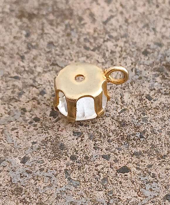 Vintage Gold-Tone Crystal Jewellery Set | Drop Earrings & Pendant | Classic Glamour
